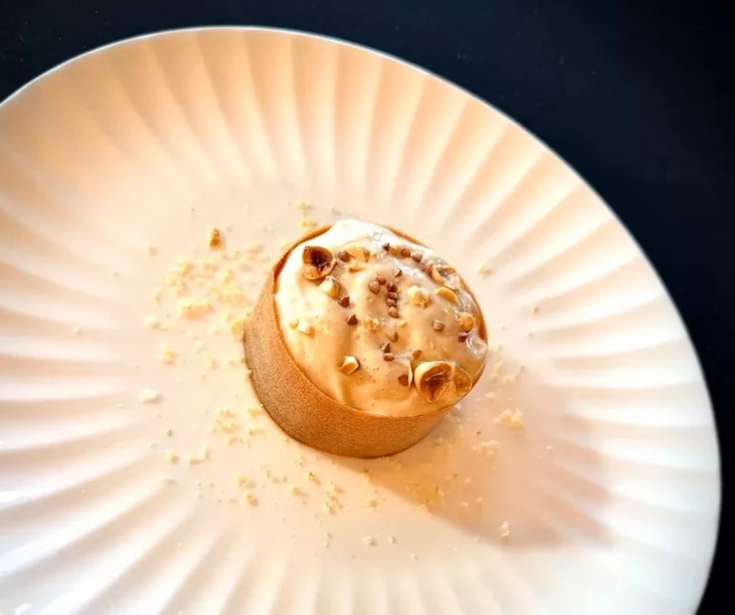 Dessert par Laura Coucheney, pâtissière à la table de Victor